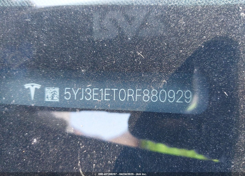 2024 TESLA MODEL 3 VIN: 5YJ3E1ET0RF880929