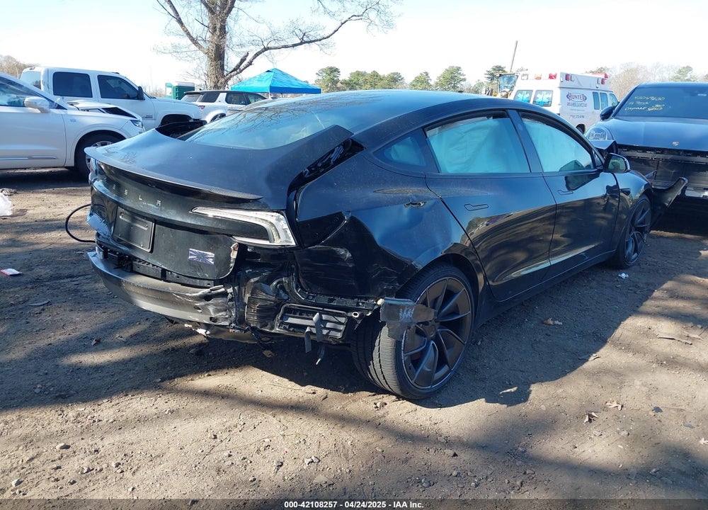 2024 TESLA MODEL 3 VIN: 5YJ3E1ET0RF880929