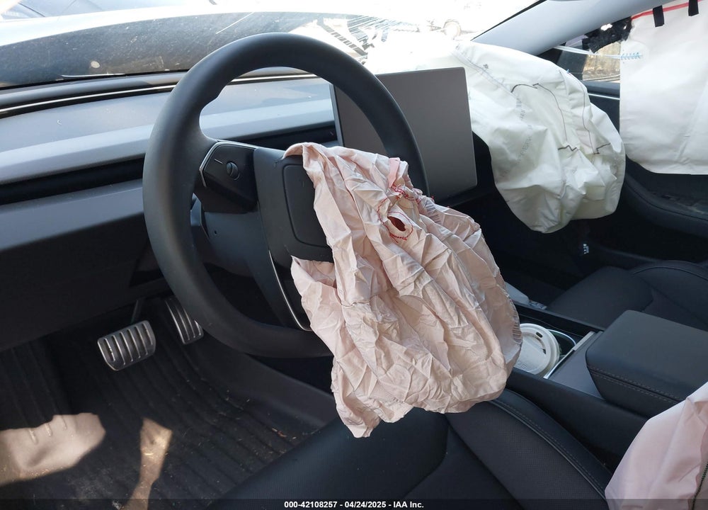 2024 TESLA MODEL 3 VIN: 5YJ3E1ET0RF880929