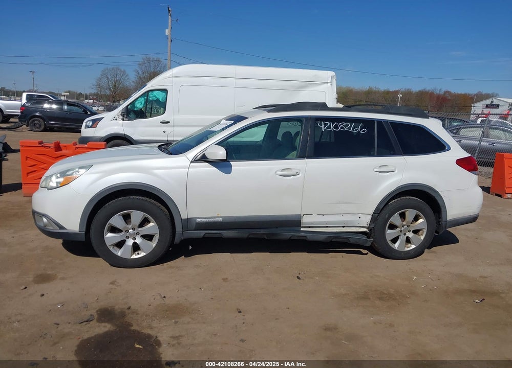 2010 SUBARU OUTBACK 2.5I PREMIUM VIN: 4S4BRCGCXA1349352