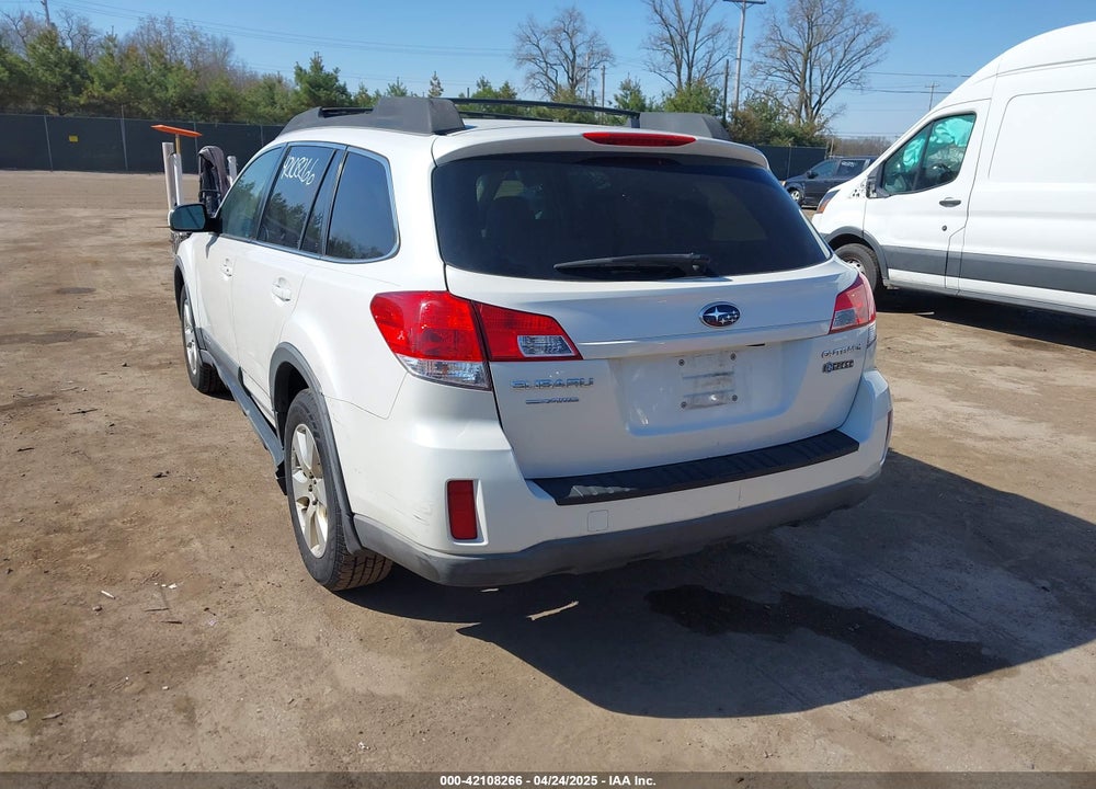 2010 SUBARU OUTBACK 2.5I PREMIUM VIN: 4S4BRCGCXA1349352
