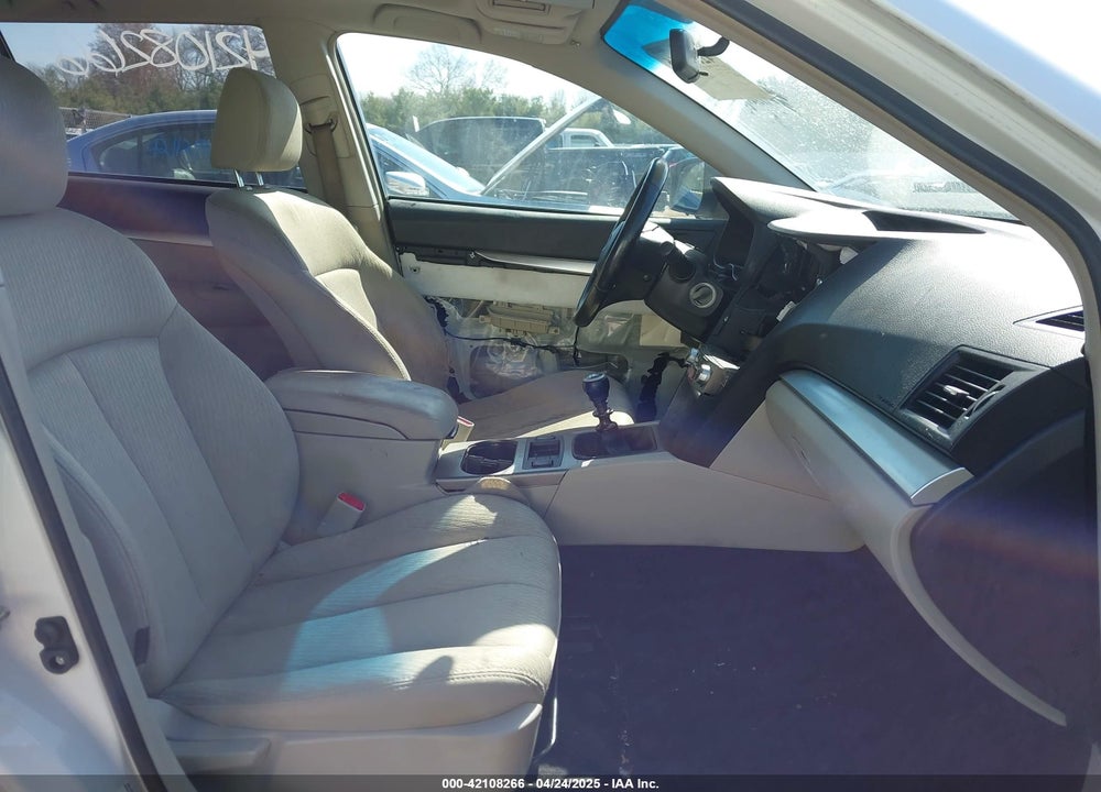 2010 SUBARU OUTBACK 2.5I PREMIUM VIN: 4S4BRCGCXA1349352