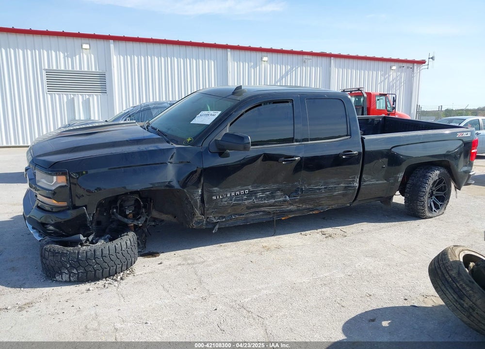 2016 CHEVROLET SILVERADO 1500 2LT VIN: 1GCVKREC6GZ200894