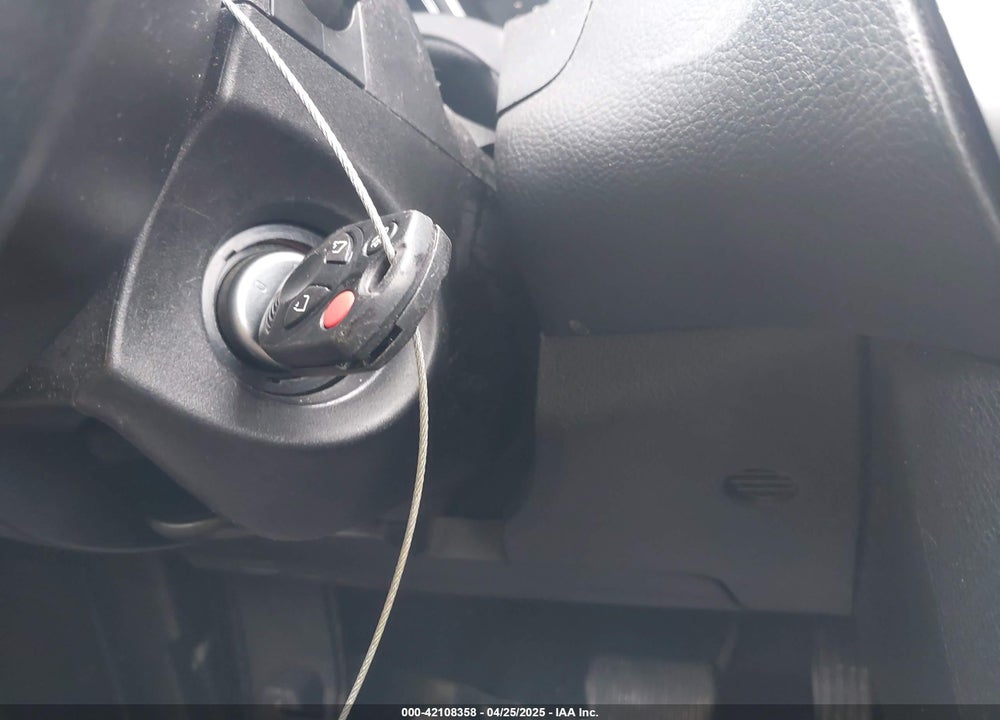 2014 FORD FOCUS SE VIN: 1FADP3F20EL194533
