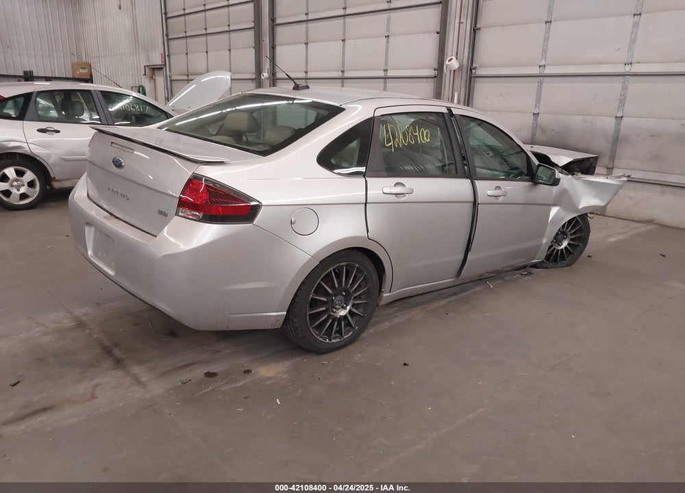 2011 FORD FOCUS SES VIN: 1FAHP3GN3BW153558