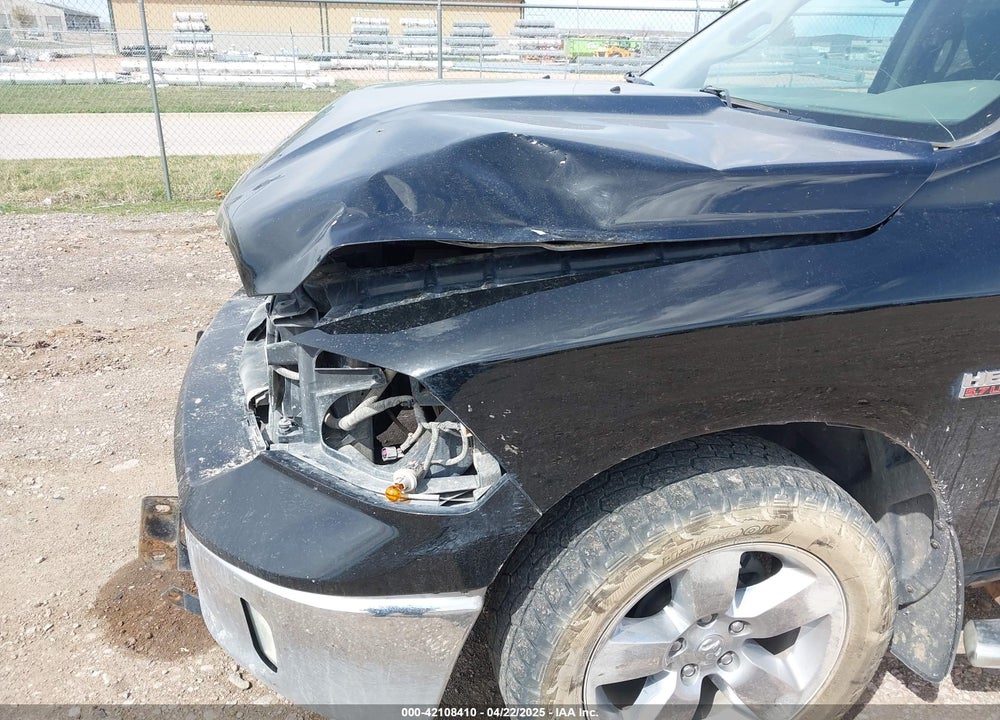 2014 RAM 1500 VIN: 1C6RR7GT5ES176485