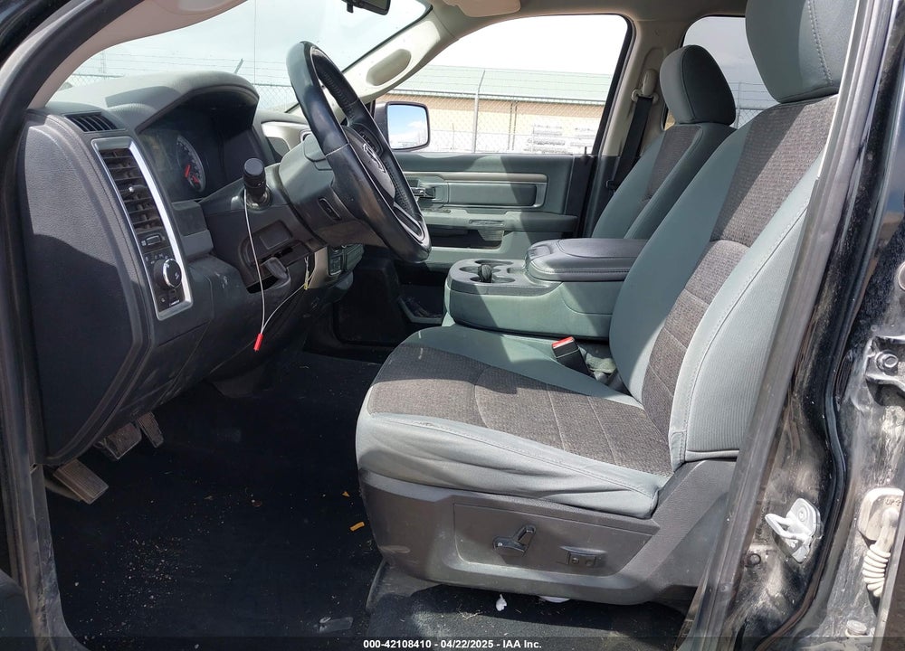 2014 RAM 1500 VIN: 1C6RR7GT5ES176485
