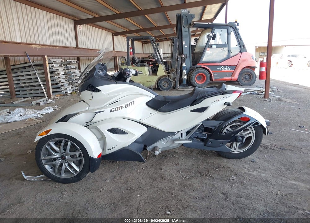 2014 CAN-AM SPYDER ROADSTER ST/STS/ST LIMITED VIN: 2BXNCBC12EV000700