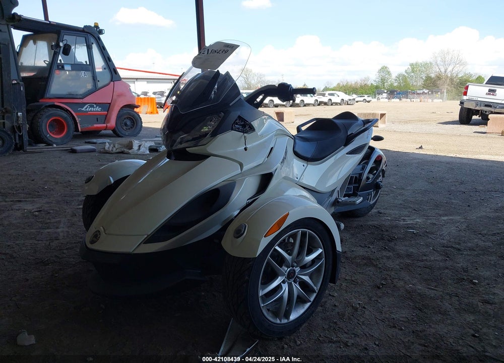 2014 CAN-AM SPYDER ROADSTER ST/STS/ST LIMITED VIN: 2BXNCBC12EV000700