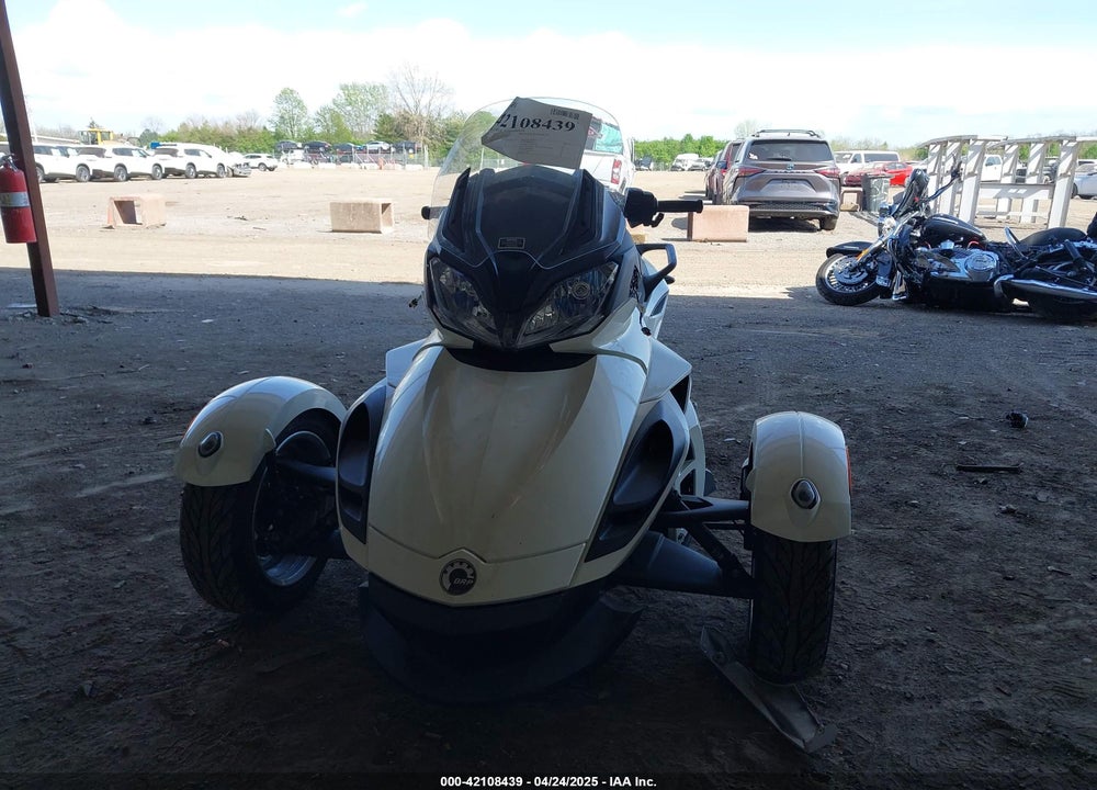 2014 CAN-AM SPYDER ROADSTER ST/STS/ST LIMITED VIN: 2BXNCBC12EV000700