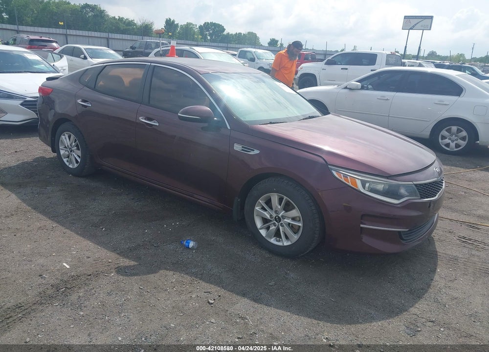 2016 KIA OPTIMA LX VIN: 5XXGT4L36GG103208