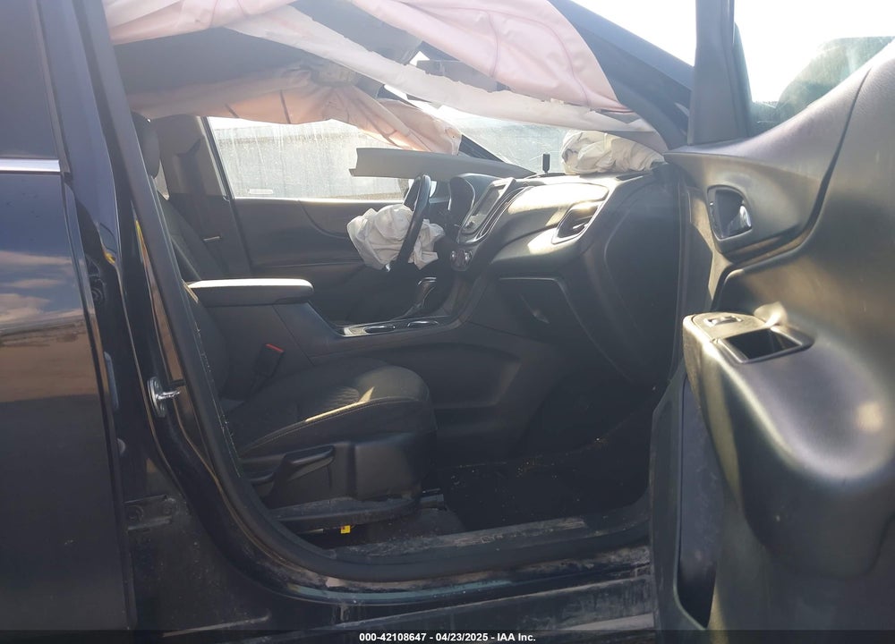2019 CHEVROLET EQUINOX VIN: 3GNAXKEV0KL218369