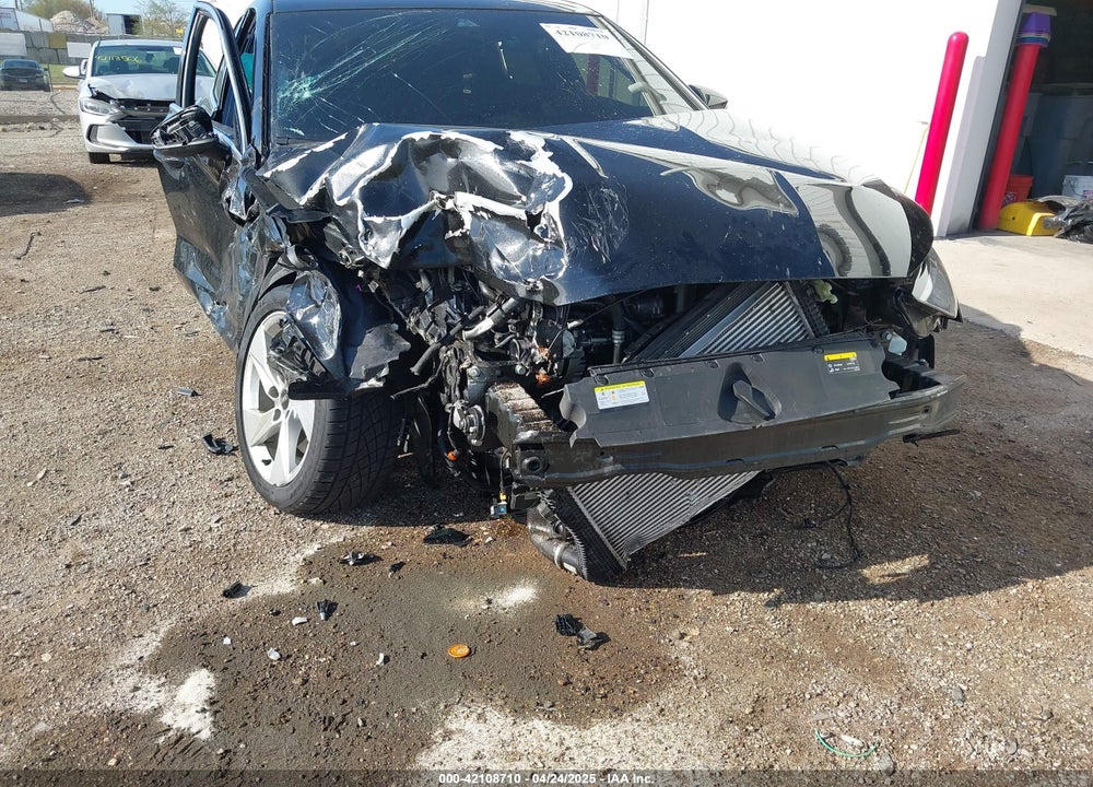 2022 AUDI A3 PREMIUM 40 TFSI FRONT-WHEEL DRIVE S TRONIC VIN: WAUAUDGY7NA029750