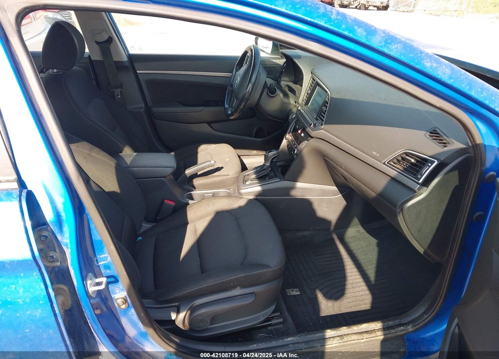 2017 HYUNDAI ELANTRA VALUE EDITION VIN: KMHD84LF5HU379790