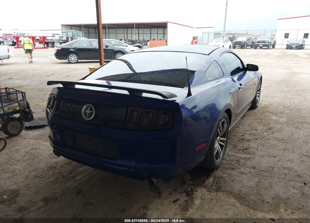 2014 FORD MUSTANG V6 VIN: 1ZVBP8AM1E5326255