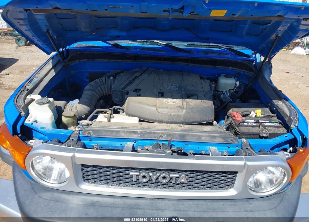 2007 TOYOTA FJ CRUISER VIN: JTEZU11F470014302