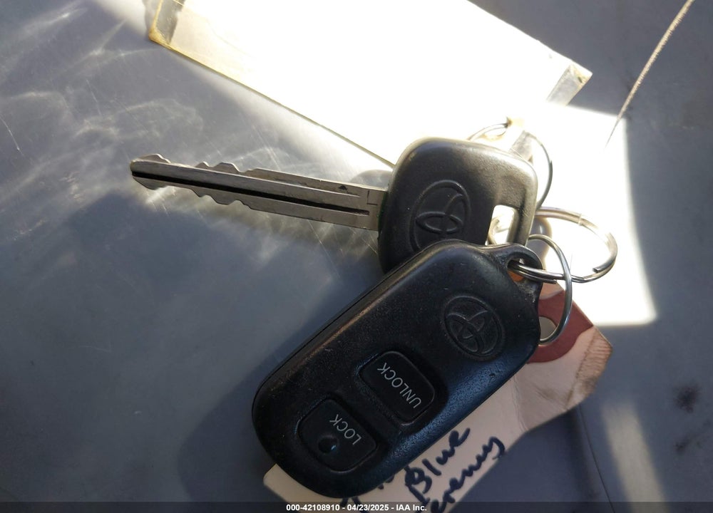 2007 TOYOTA FJ CRUISER VIN: JTEZU11F470014302