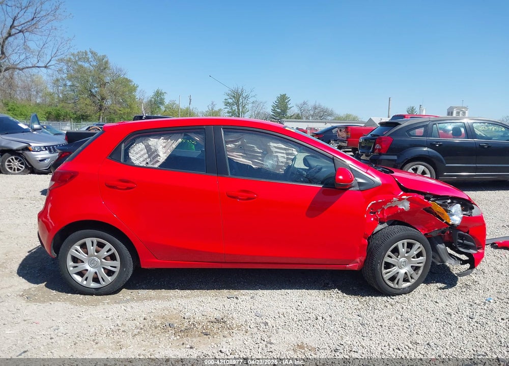2013 MAZDA MAZDA2 VIN: JM1DE1KYXD0165698