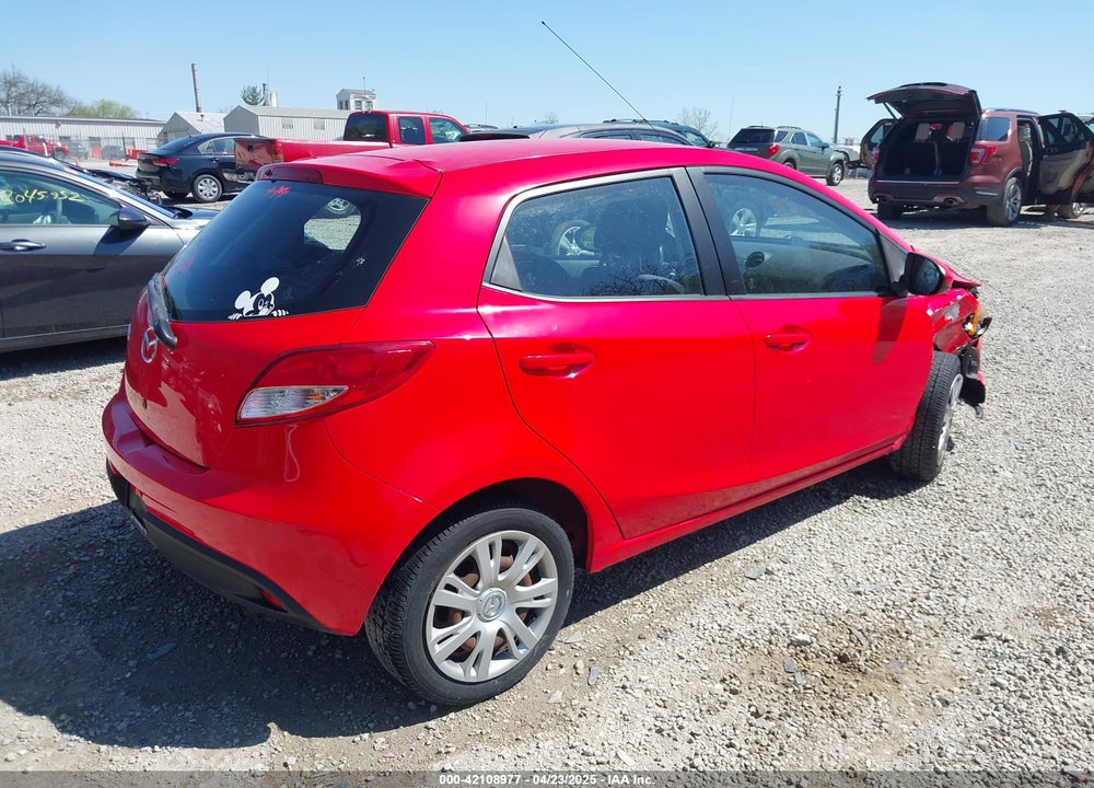 2013 MAZDA MAZDA2 VIN: JM1DE1KYXD0165698