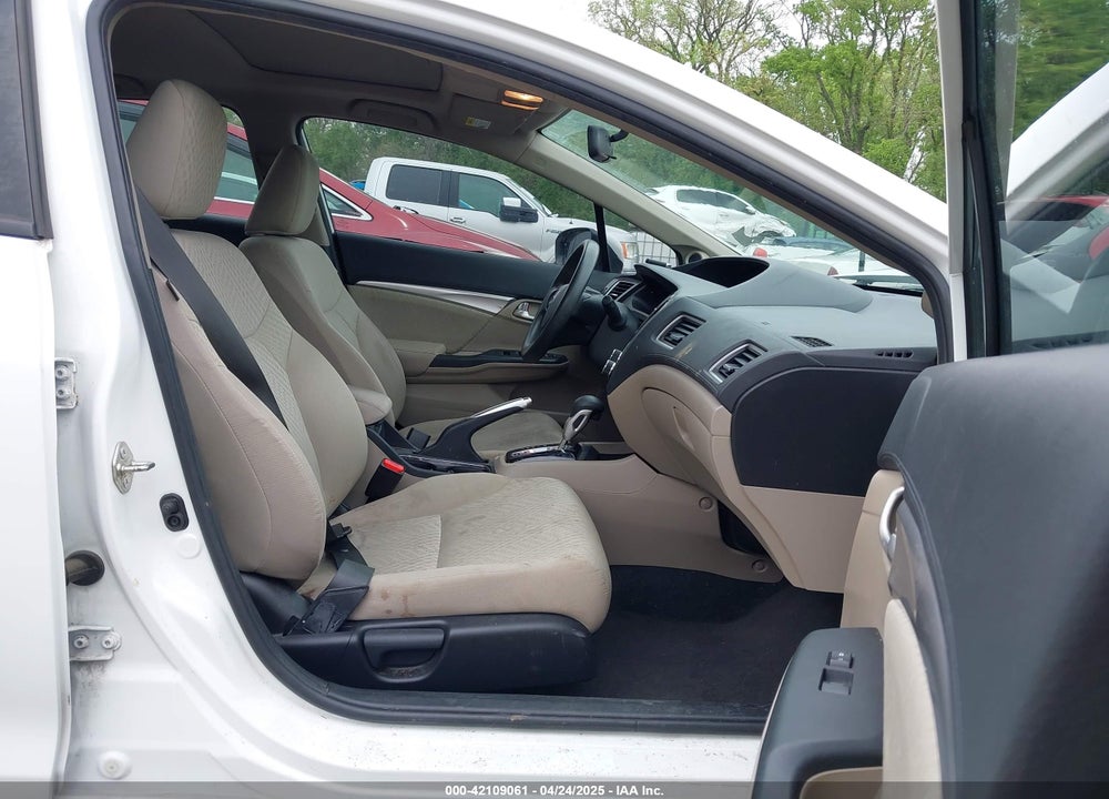 2014 HONDA CIVIC VIN: 19XFB2F84EE085713