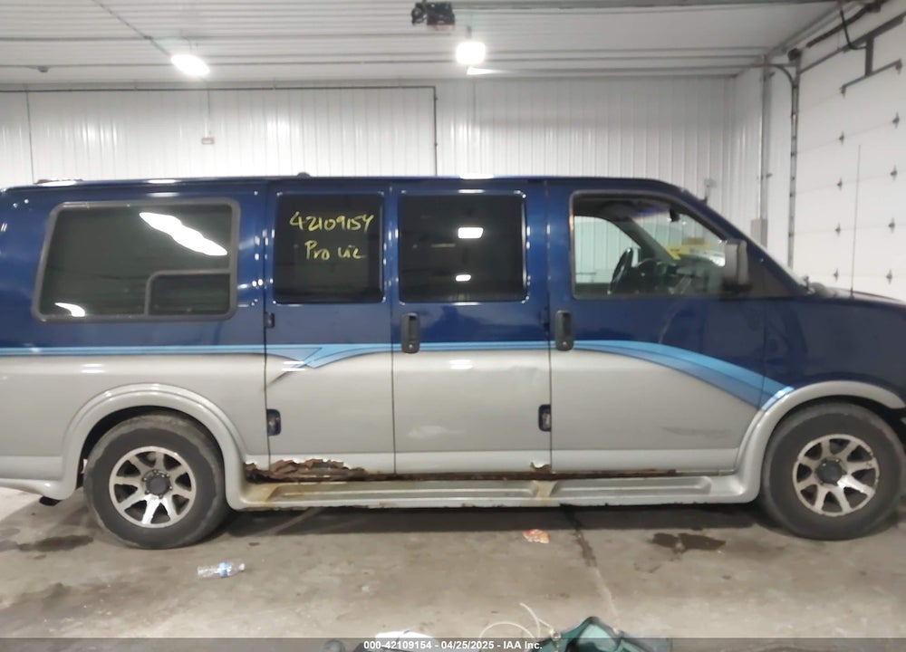 2003 GMC SAVANA UPFITTER VIN: 1GDFH15T931143972