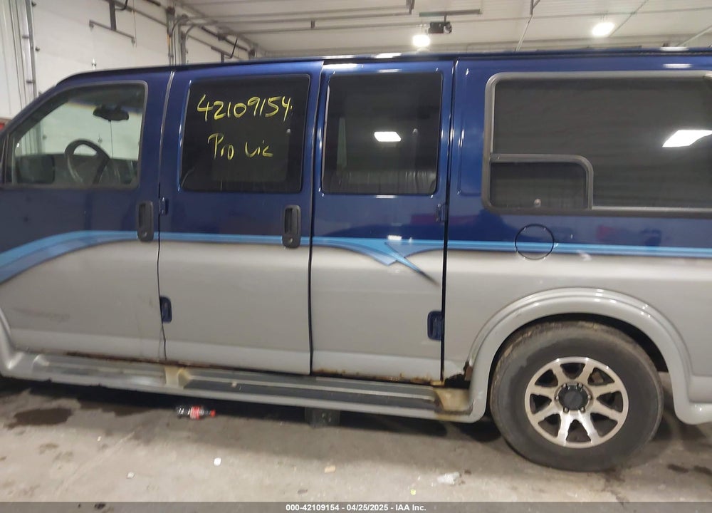 2003 GMC SAVANA UPFITTER VIN: 1GDFH15T931143972