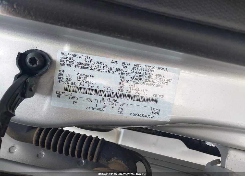 2018 FORD FOCUS S VIN: 1FADP3E26JL251622