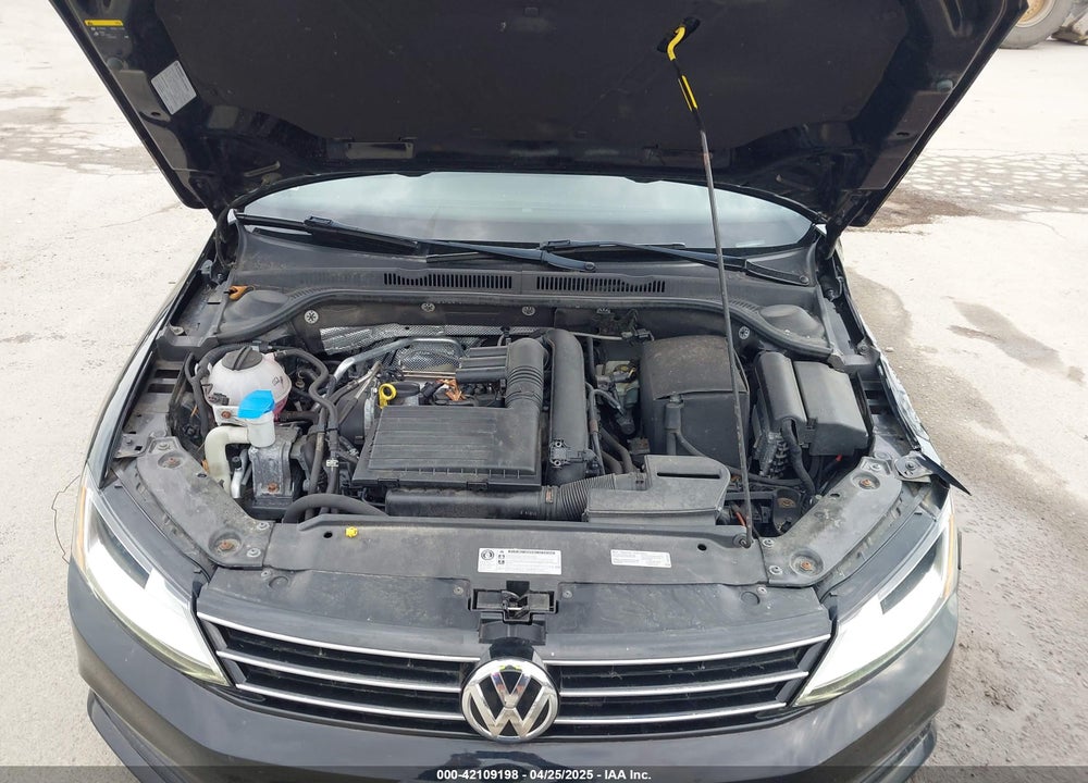 2017 VOLKSWAGEN JETTA VIN: 3VW167AJ1HM327970