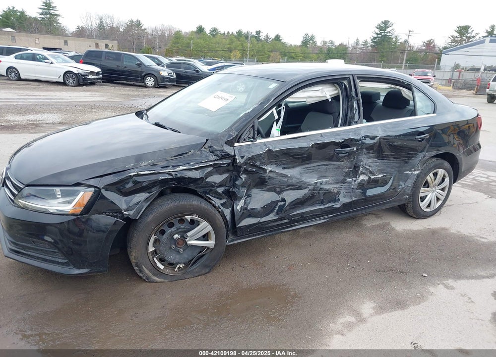2017 VOLKSWAGEN JETTA VIN: 3VW167AJ1HM327970