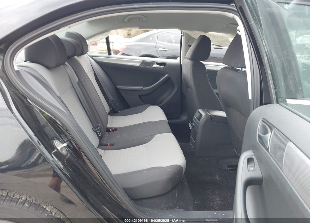 2017 VOLKSWAGEN JETTA VIN: 3VW167AJ1HM327970