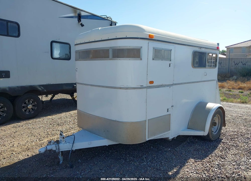 1981 CIRCLE J HORSE TRAILER VIN: WT14146