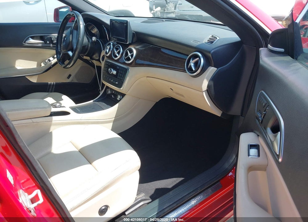 2014 MERCEDES-BENZ CLA 250 VIN: WDDSJ4EB1EN148908
