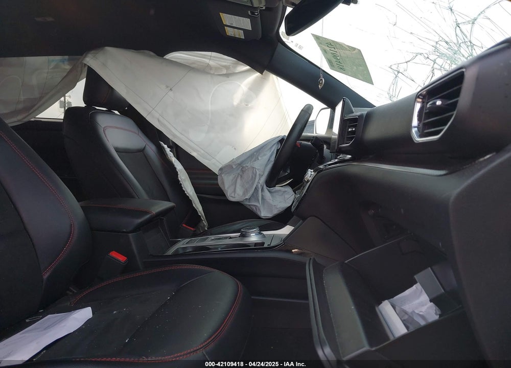 2023 FORD EXPLORER VIN: 1FMSK7KH3PGA99652