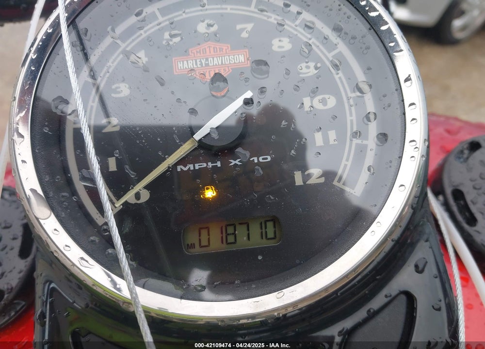 2013 HARLEY-DAVIDSON FLS VIN: 1HD1JRV1XDB051585