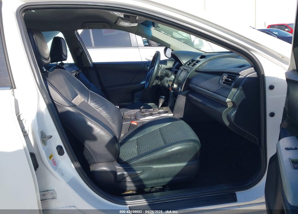 2014 TOYOTA CAMRY SE VIN: 4T1BF1FKXEU756274