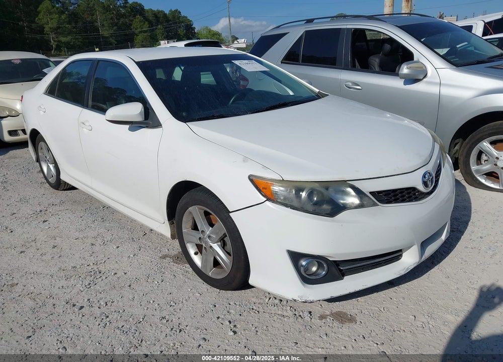 2014 TOYOTA CAMRY SE VIN: 4T1BF1FKXEU756274