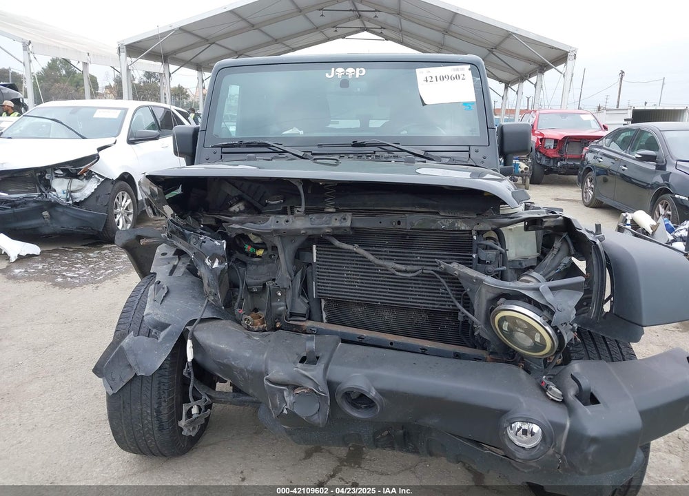 2014 JEEP WRANGLER UNLIMITED SPORT VIN: 1C4BJWDG5EL222524