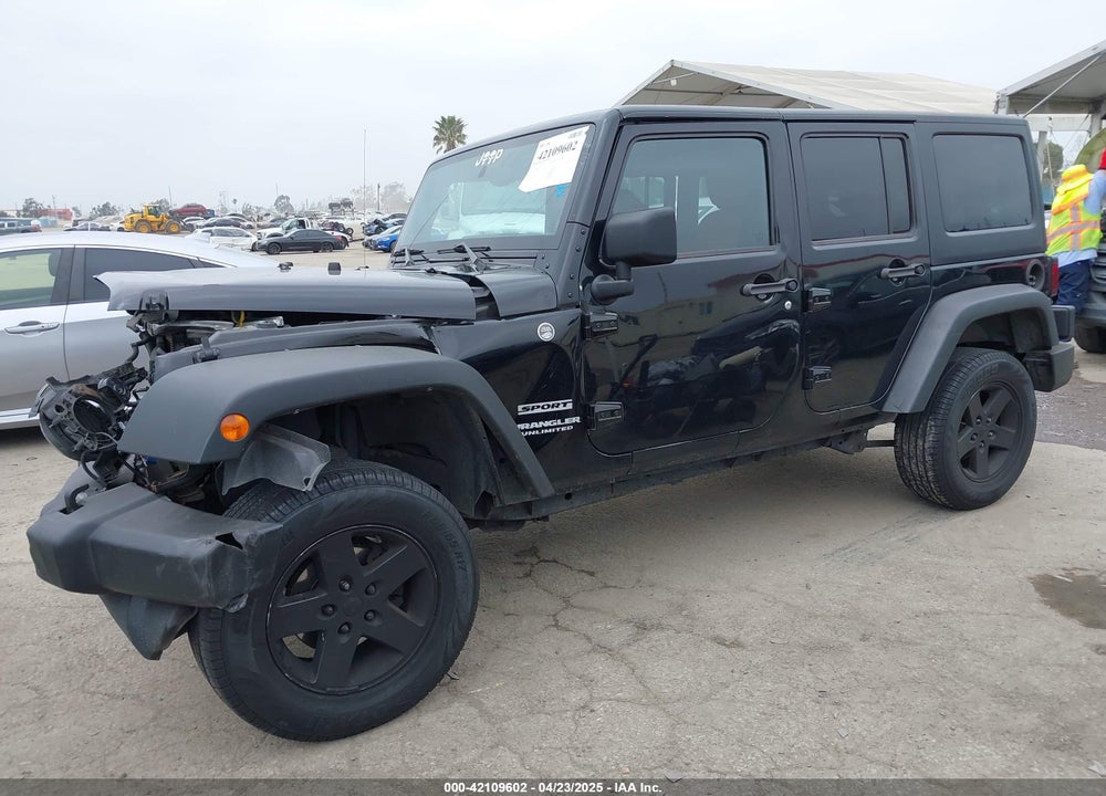 2014 JEEP WRANGLER UNLIMITED SPORT VIN: 1C4BJWDG5EL222524