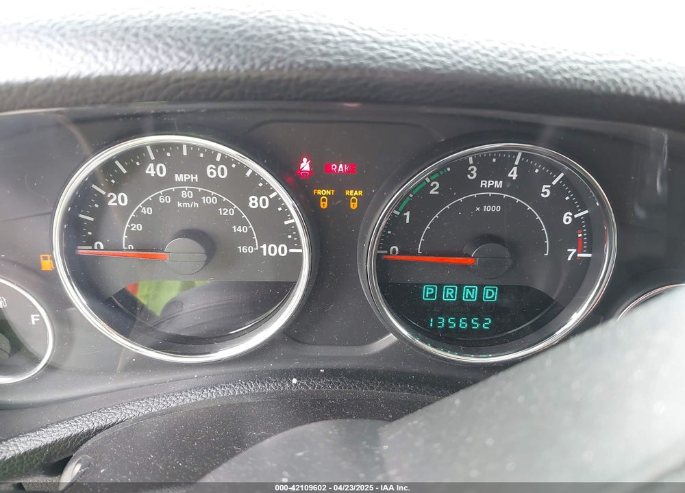 2014 JEEP WRANGLER UNLIMITED SPORT VIN: 1C4BJWDG5EL222524
