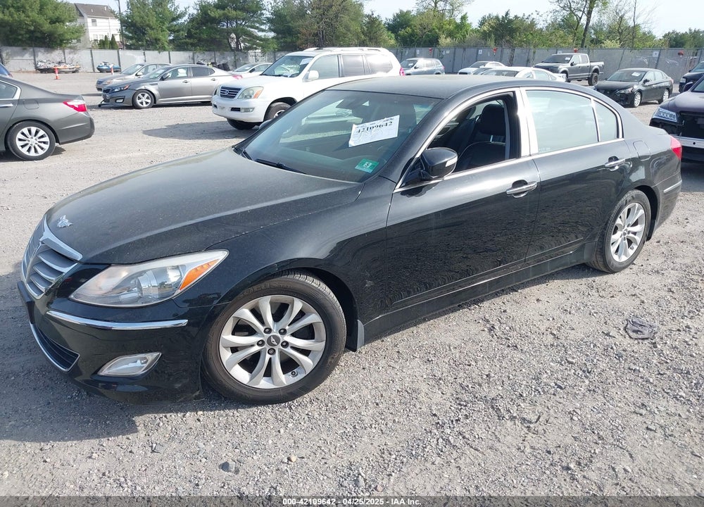 2012 HYUNDAI GENESIS VIN: KMHGC4DD6CU196786
