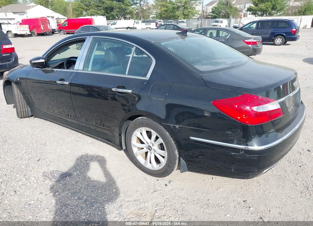 2012 HYUNDAI GENESIS VIN: KMHGC4DD6CU196786