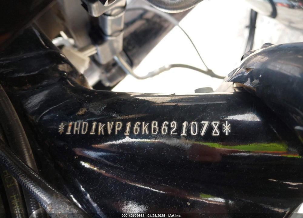 2019 HARLEY-DAVIDSON FLHRXS VIN: 1HD1KVP16KB621078