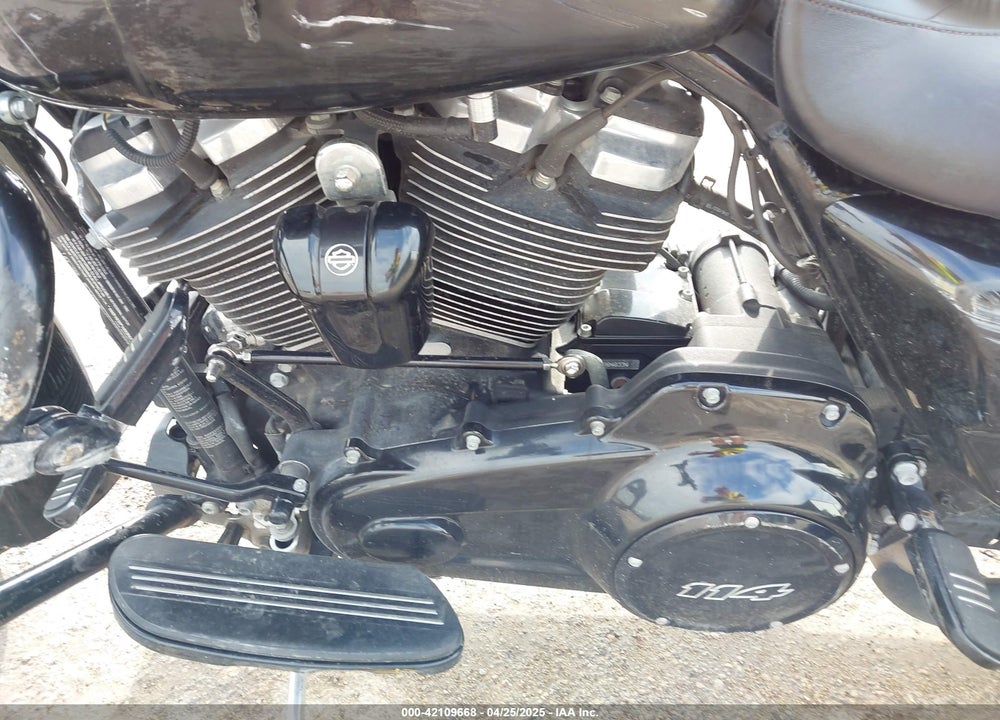 2019 HARLEY-DAVIDSON FLHRXS VIN: 1HD1KVP16KB621078