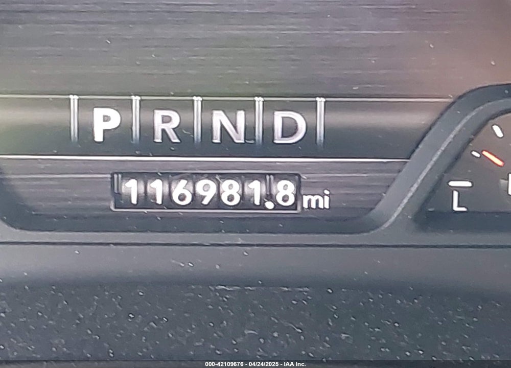 2019 RAM 1500 VIN: 1C6RRFFG2KN696717