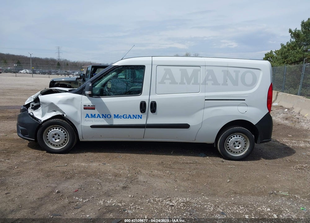 2017 RAM PROMASTER CITY TRADESMAN VIN: ZFBERFAB3H6E70293