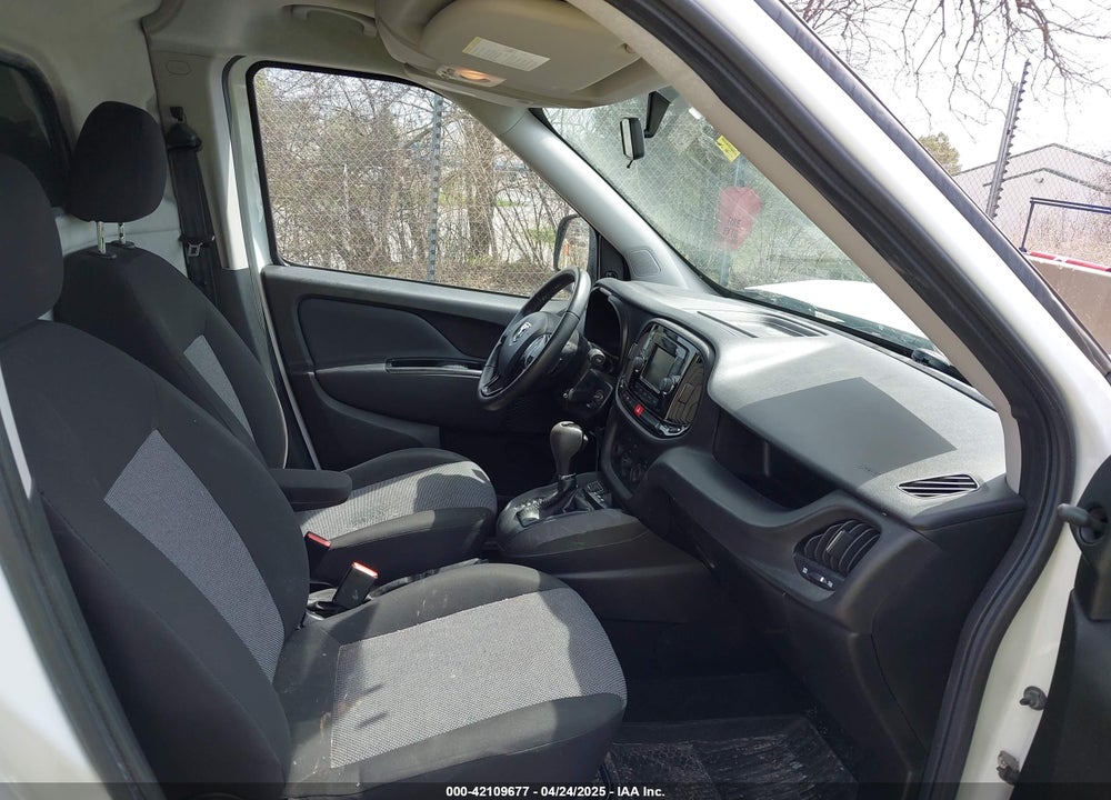 2017 RAM PROMASTER CITY TRADESMAN VIN: ZFBERFAB3H6E70293