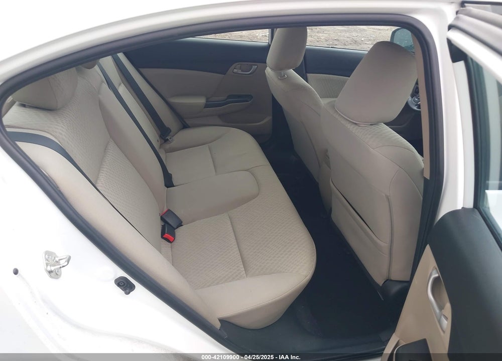 2015 HONDA CIVIC LX VIN: 19XFB2F51FE082064