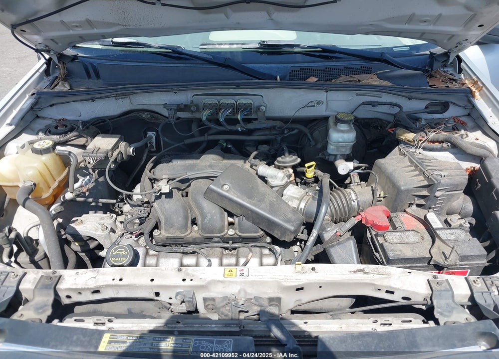 2008 FORD ESCAPE XLT VIN: 1FMCU93168KA42503