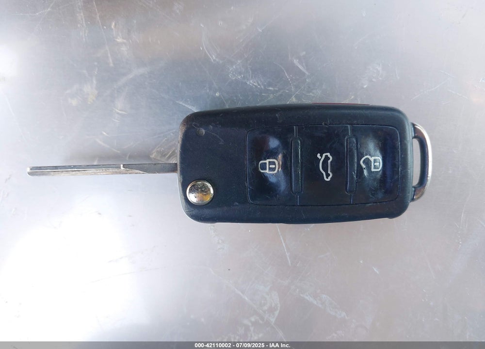 2014 VOLKSWAGEN TIGUAN VIN: WVGAV3AX9EW512956