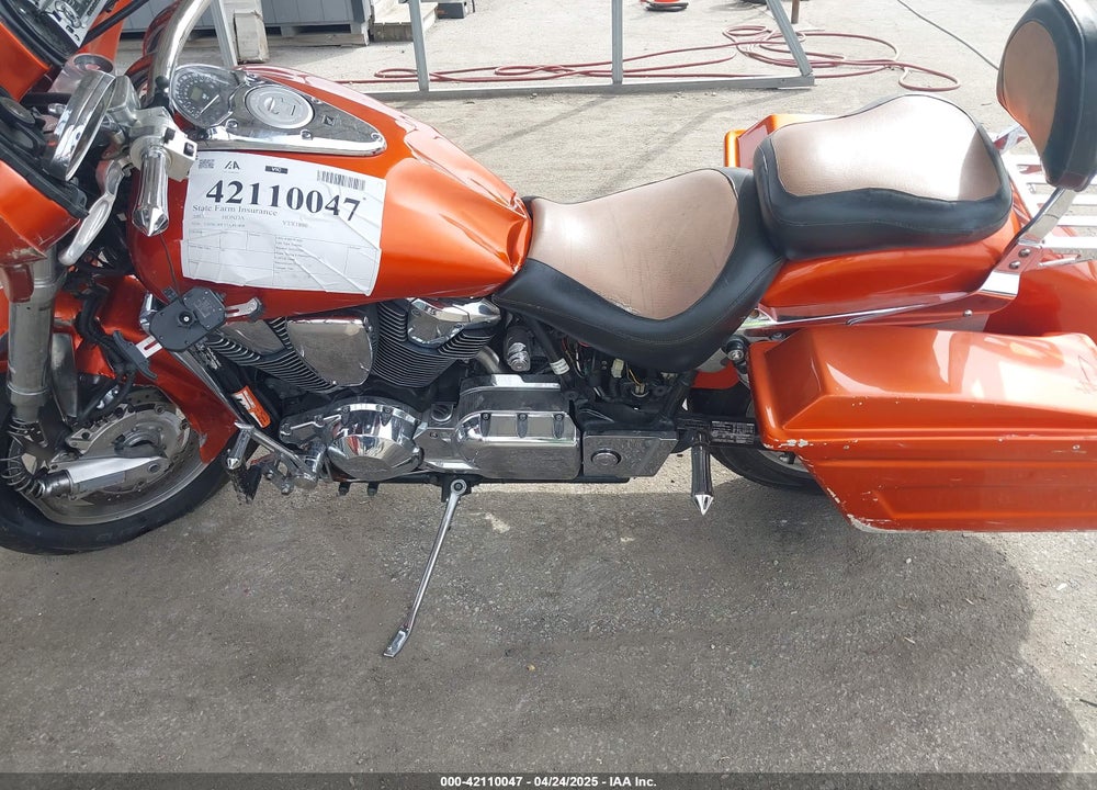 2005 HONDA VTX1800 N3 VIN: 1HFSC49F55A301868